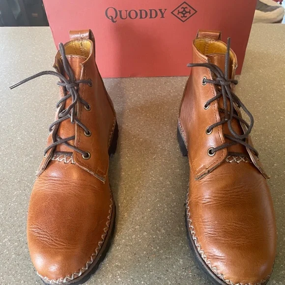 Quoddy Cross-Stitch Chukka Boots 8.5 - we-bc.ca display picture 2